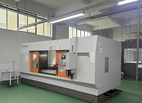 1 প্রিসিশন মেশিনিং (1)